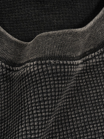 Waffle-Texture hybrid logo t-shirt